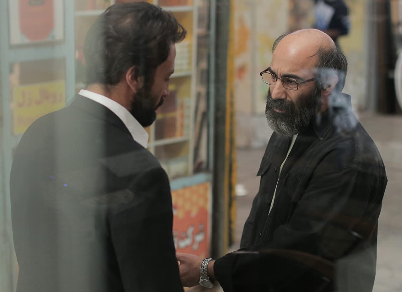 Amir Jadidi and Mohsen Tanabandeh in Asghar Farhadi's 'A Hero.' Photo credit: Amirhossein Shojaei